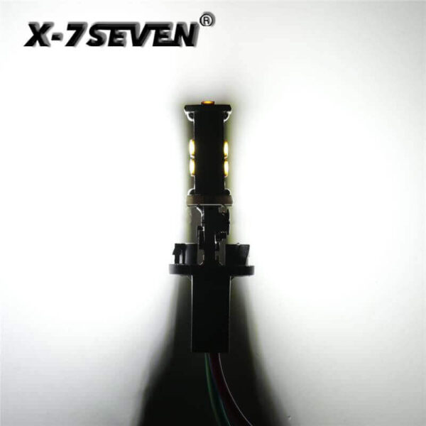 X-T15C White 12W 1000LM LED BULB